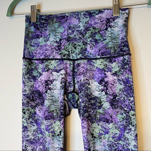 LULULEMON Wunder Under Hi-Rise Nulux 28” tight - Picture 2 of 10